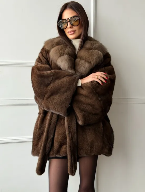 Полушубок автоледи норковый - воротник куница