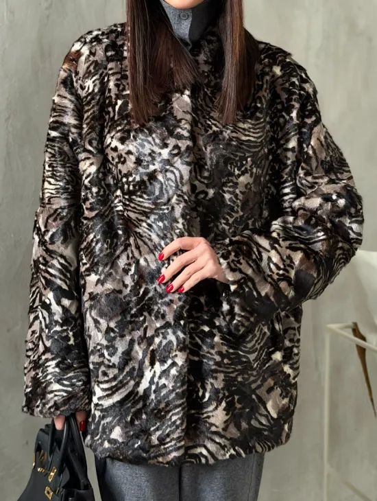 Шуба норковая из цветных кусочков в стиле оверсайз