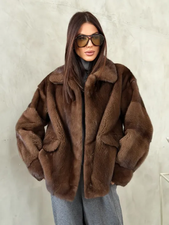 Короткая норковая шуба под соболь