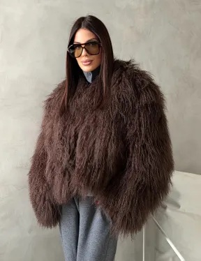 Модный полушубок из ламы