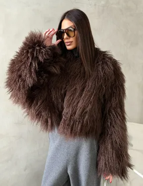 Модный полушубок из ламы