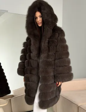 Шуба из песца с капюшоном