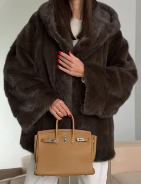 Зимняя норковая шуба с капюшоном