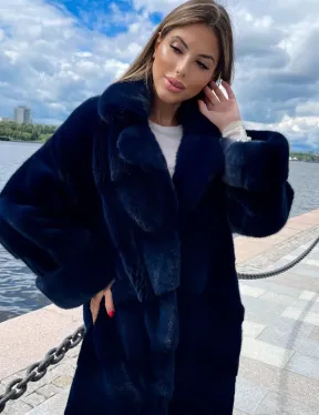 Шуба из плюшевой норки в цвете индиго