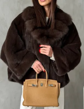 Короткий норковый жакет с воротником из куницы