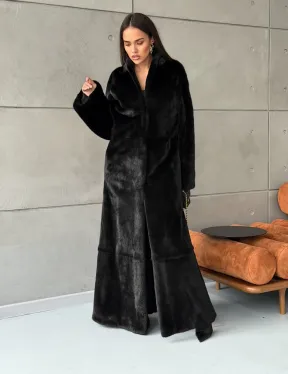 Длинная черная шуба из меха норки Saga furs