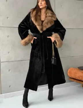 Шуба из чёрной стриженой норки, воротник и манжеты из куницы