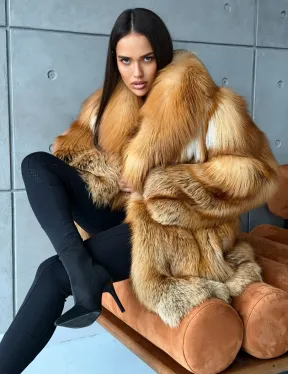 Шуба из натурального меха лисы