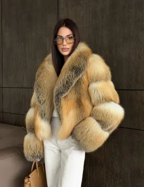 Полушубок-кроп с шалевым воротником из лисы