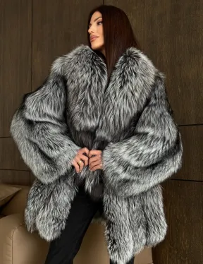 Женская шуба из чернобурки