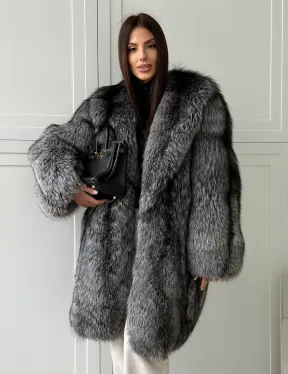 Шикарная шуба из чернобурки