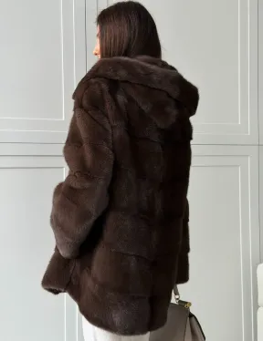 Норковая шуба в стиле «рубашка» с капюшоном