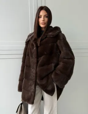 Норковая шуба в стиле «рубашка» с капюшоном