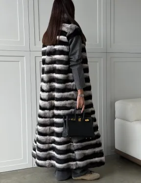 Меховой жилет из шиншиллового кролика