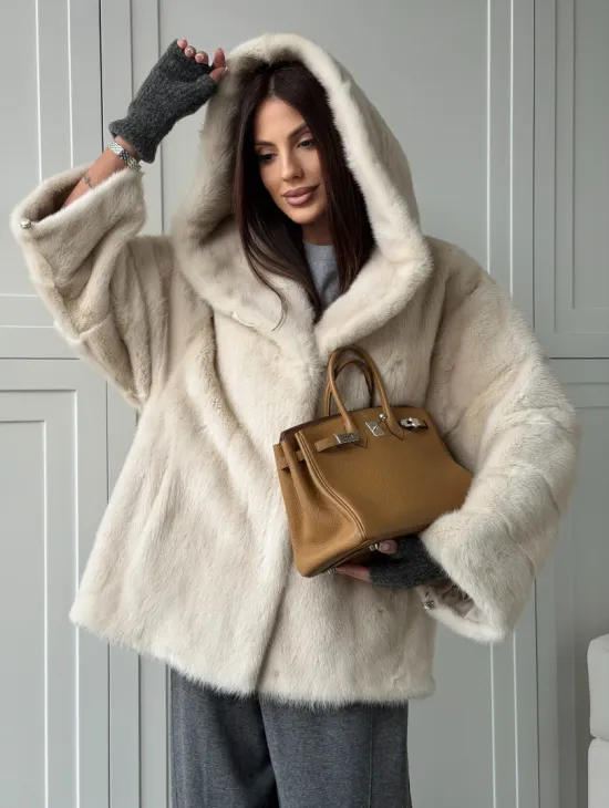 Норковый полушубок с капюшоном кобра - фото 15