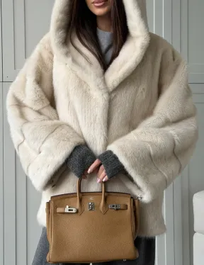 Норковый полушубок с капюшоном кобра