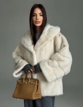 Норковый полушубок с капюшоном кобра