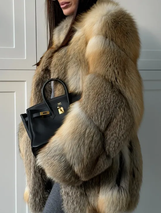 Полушубок из лисы - рукава косички