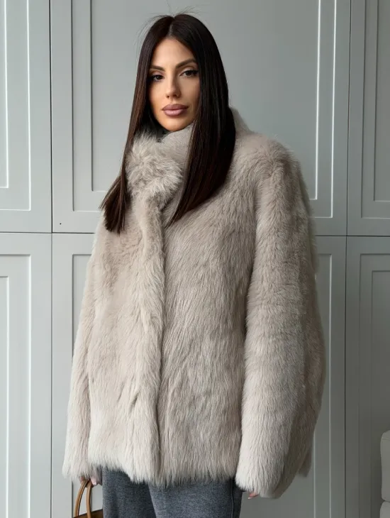 Бежевая дубленка из тосканы