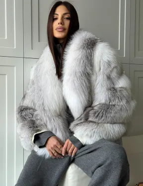 Полушубок из белой лисы, рукава - косички