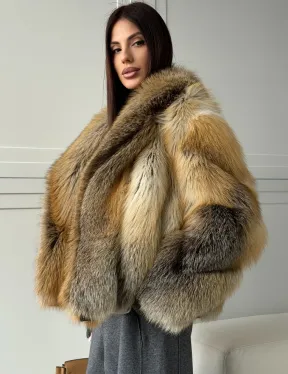 Женская шуба из лисьего меха Golden Edged Fox