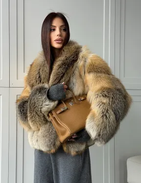 Женская шуба из лисьего меха Golden Edged Fox
