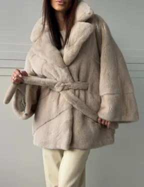 Зимняя норковая шуба фасона «летучая мышь»