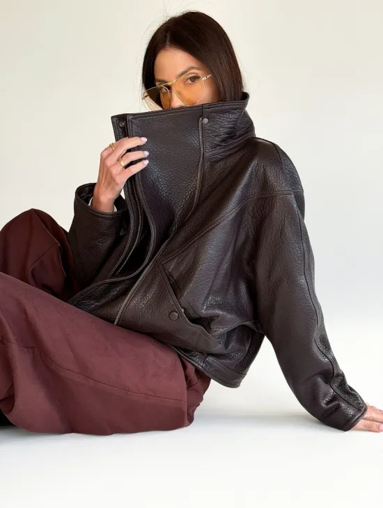 Женская кожаная куртка