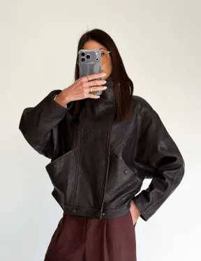 Женская кожаная куртка