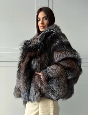 Шуба из меха блюфрост - воротник английский