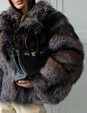 Шуба из меха блюфрост - воротник английский