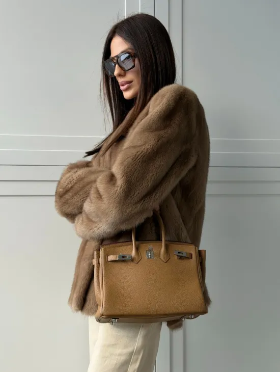 Женский норковый полушубок пастель