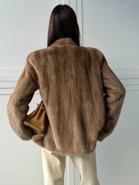 Женский норковый полушубок пастель