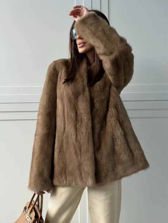 Женский норковый полушубок пастель