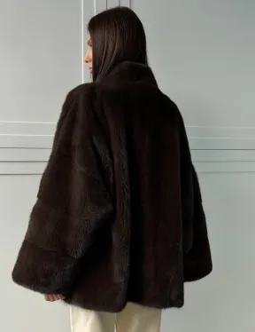 Меховой жакет из норки V- образный воротник