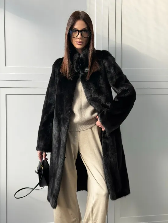 Черная норковая шуба - воротник стойка