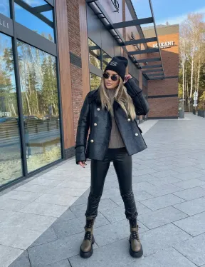 Дубленка из натуральной овчины в стиле милитари