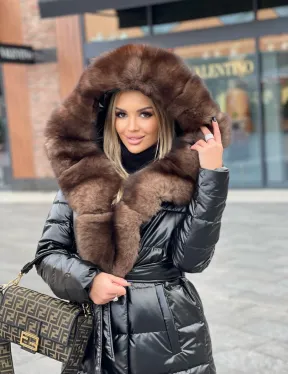 Пальто - пуховик с капюшоном из финского песца