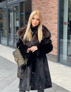 Норковая шуба с капюшоном из меха соболя  седена 1/2