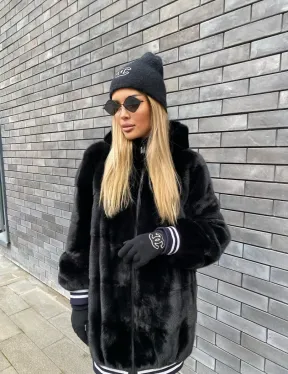 Удлиненный бомбер из меха скандинавской норки с капюшоном на молнии