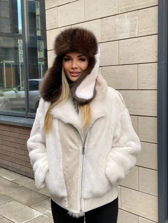 Зимняя норковая куртка с отделкой из белой овчины