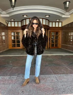 Пончо из скандинавской норки с принтом