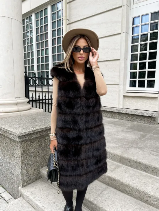 Жилет из куницы в цвете соболь