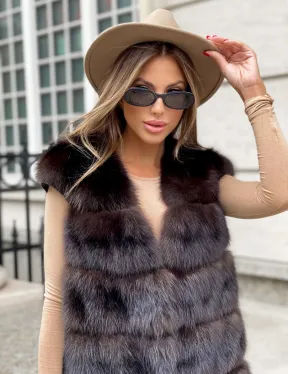 Жилет из куницы в цвете соболь