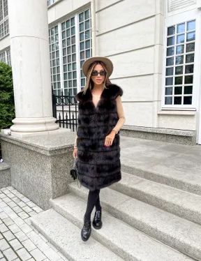 Жилет из куницы в цвете соболь