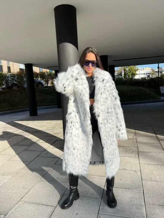 Шуба из экомеха под рысь