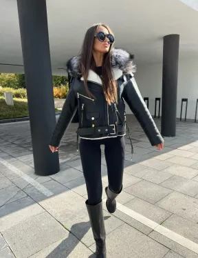 Авиатор из натуральной кожи с воротником из чернобурой лисы