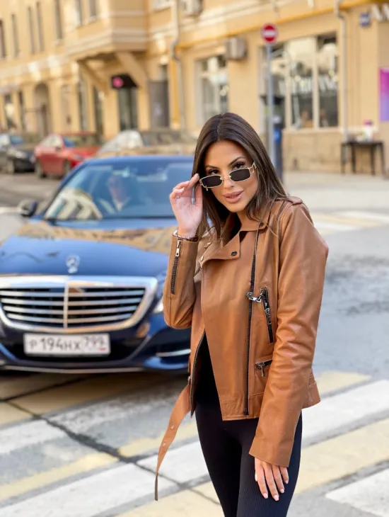 Косуха из натуральной кожи в цвете кэмел