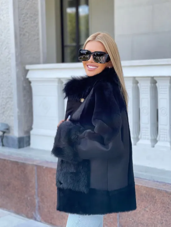 Черная дубленка из натуральной овчины