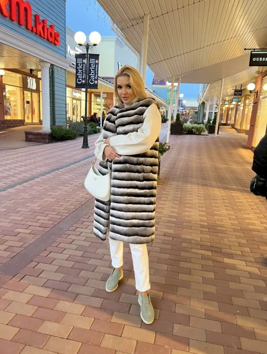 Жилет из меха орилага под шиншиллу